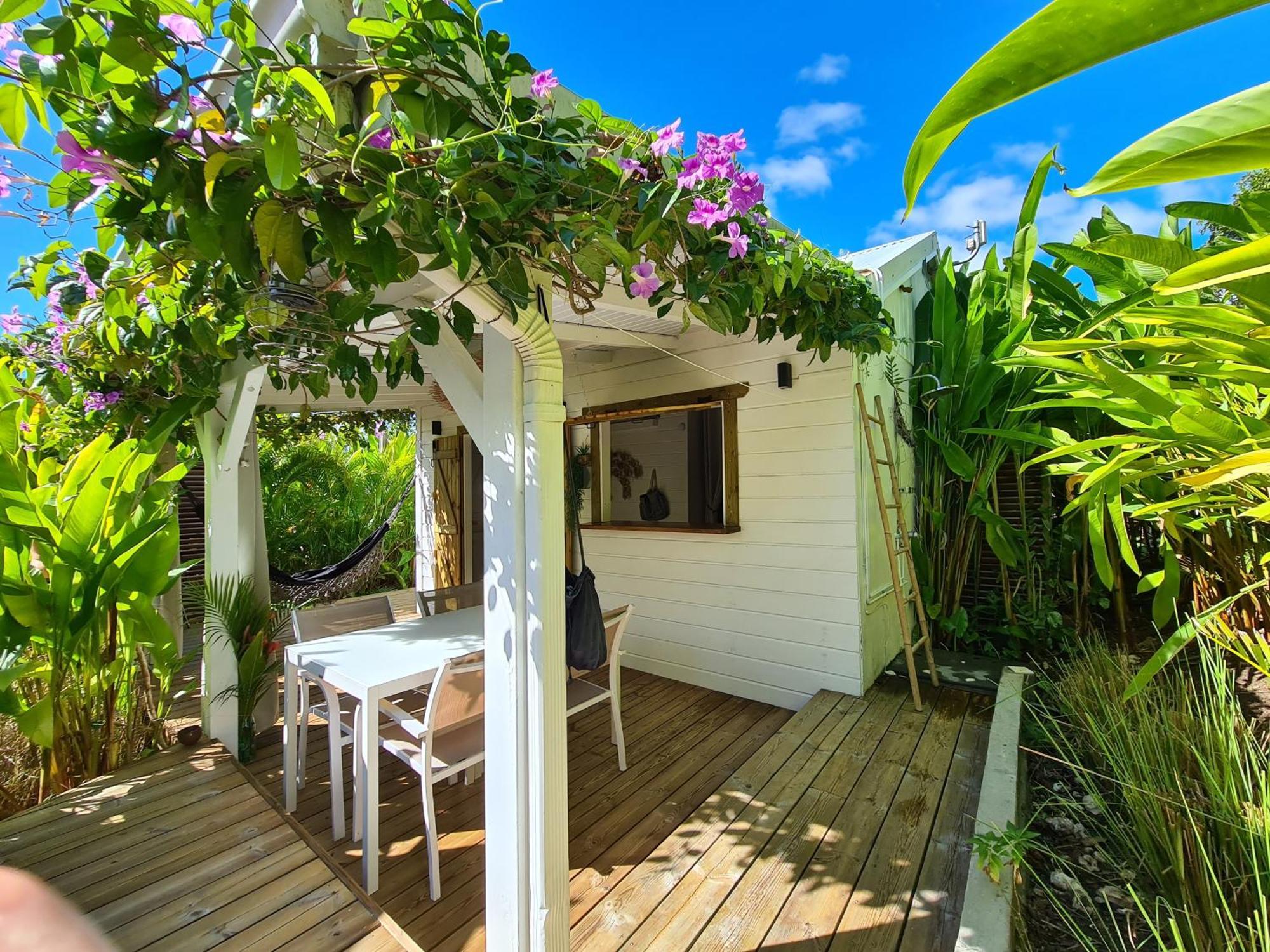 Charmant Bungalow Coco Sainte-Anne  Extérieur photo